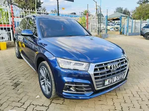 Audi Q5 2.0T Premium AWD quattro 2018 Blue