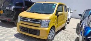 Suzuki Wagon R 660 Hybrid FWD 2018 Dhahabu