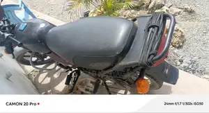 Bajaj Boxer 100 2020 - Nyeusi