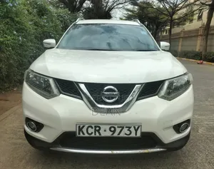 Nissan X-Trail 2014 Nyeupe
