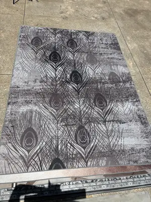 Rugi ya Kisasa ya 3D ya Manyoya ya Peacock 5x8