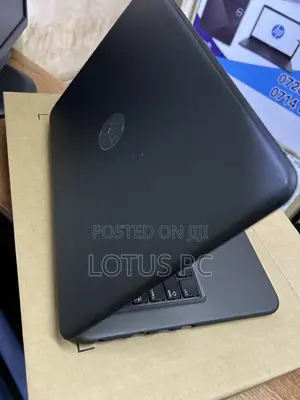 Laptopi ya Dell Latitude 3310 - 8th Gen i3, 4GB RAM, 128GB SSD