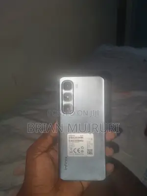 Infinix Hot 60i 256GB Mpya Nyeusi