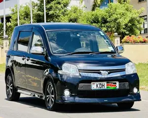 Toyota Sienta 2015 Black