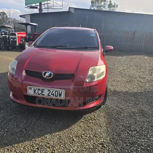 Toyota Auris 2008 Nyekundu