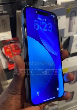Apple iPhone 15 Pro 256GB Bluu