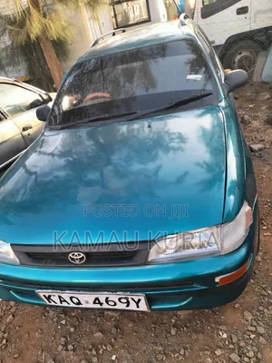 Toyota Corolla DX 103 2000 Green