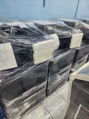 Kyocera TASKalfa 3212i Printer ya Multifunction Iliyorejeshwa