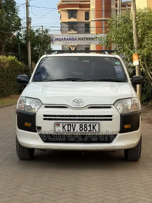 Toyota Probox 2019 Nyeupe
