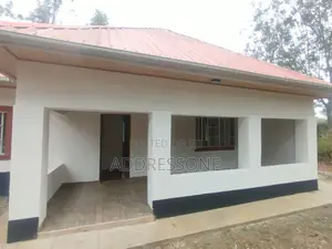 1 Bedroom House for Rent in Karen Hardy