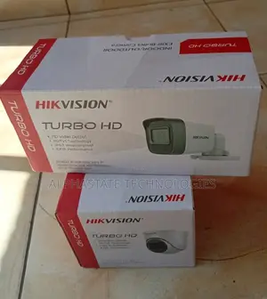 Hikvision Kamera ya Analog ya 2MP IR Dome/Bullet