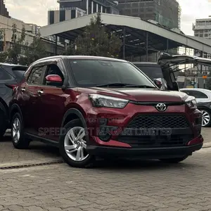 Toyota Raize 2020 Maroon