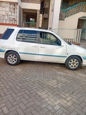 Toyota Raum 1.5 FWD 1999 White