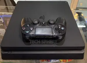 Pre-Owned PS4 Slim Console