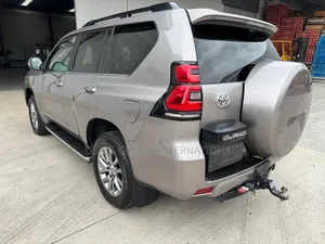 2021 Toyota Land Cruiser Prado Brown