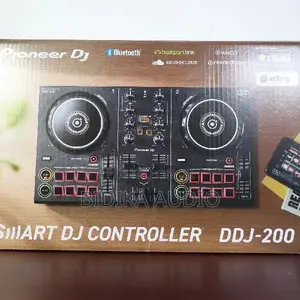 Pioneer DDJ-200 DJ Controller