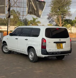 Toyota Probox 2014 Nyeupe