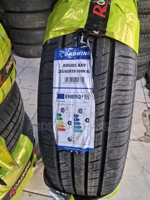 Brand New Roadking Tyres 235/65R19