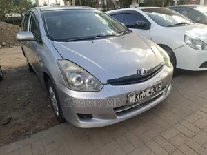 Toyota Wish 2008 Kijivu