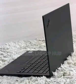Lenovo ThinkPad X1 Carbon Gen 8 Laptop