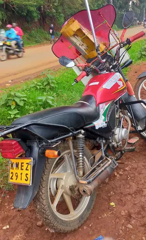 Honda CB 125cc 2019 Nyekundu