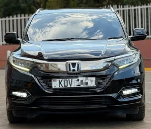 Honda Vezel 1.5 2WD SUV 2018 Nyeusi