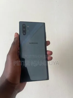 Samsung Galaxy Note 10 Plus 256GB Nyeusi (Iliyo tumika, mstari kwenye skrini)