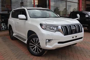 Toyota Land Cruiser Prado 2.8 2022 Pearl