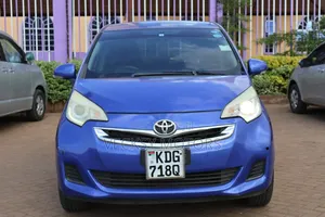 Toyota Ractis 2014 Bluu