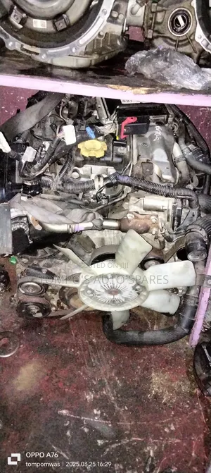 Injini Kamili ya Nissan NV350 YD25