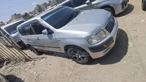 Toyota Succeed 2010 Silver
