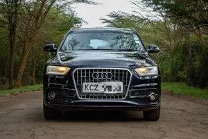 Audi Q3 2.0 TFSI quattro 2013 Nyeusi