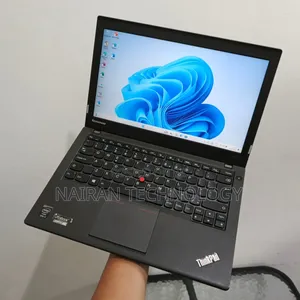 Laptopi ya Lenovo ThinkPad X240 - Intel Core i5, 8GB RAM, 256GB SSD