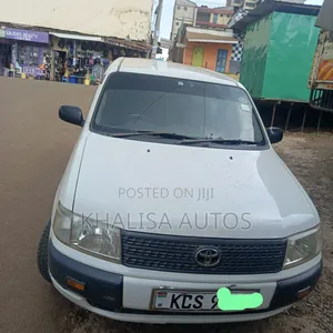 Toyota Probox 2012 Nyeupe