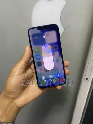 Apple iPhone 13 128GB Bluu