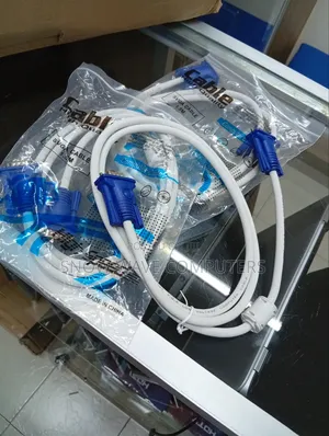 Kebo ya VGA ya 1.5m - Nyeupe