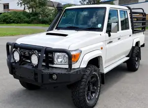 2019 Toyota Land Cruiser LC79 Double Cab Pickup