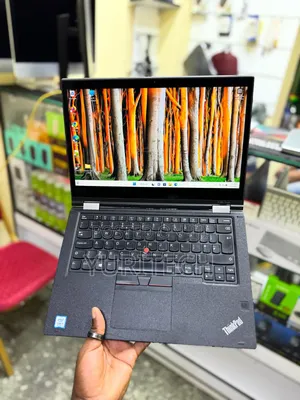 Laptopi ya Lenovo ThinkPad X380 Yoga