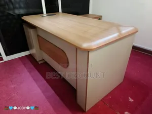 Kikao cha Kisasa cha Ofisi na Droo