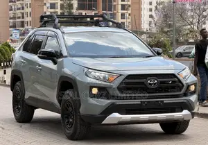 Toyota RAV4 Adventure 2019 Kijani