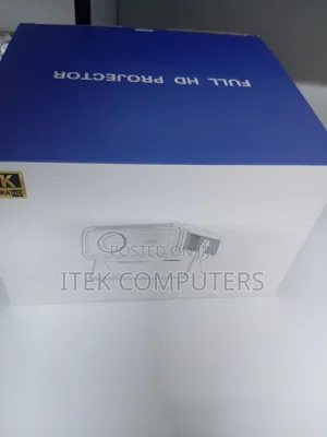 CY900 Full HD Projector