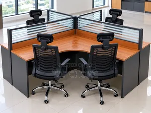 Ofisi ya Kazi ya Kisasa ya Njia 4 na Viti 4 vya Ergonomic
