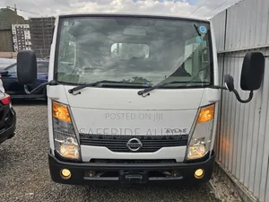 Nissan Atlas 2019 Nyeupe