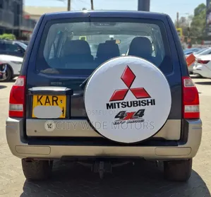 Mitsubishi Pajero Shogun 2003 Blue