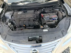 Nissan Sylphy 2012 Nyeupe