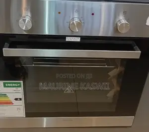Hisense 60cm Oven ya Kujenga na Fan