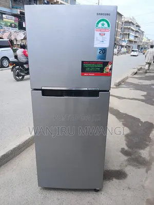 Samsung Fridge Isiyo Na Frost (Kijivu)