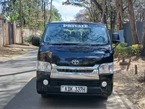 Toyota HiAce 2015 DX - 3000cc Dizeli