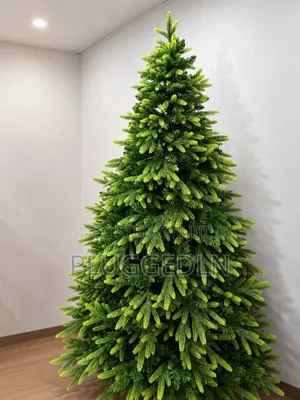 Premium PVC Green Christmas Tree (6ft)