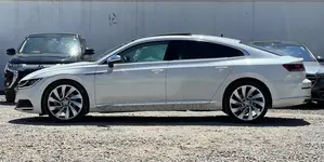 Volkswagen Arteon 2.0T SEL Premium AWD 4MOTION 2019